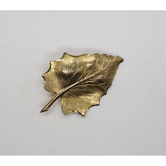 Vintage Leaf Brooch 2" Gold Tone Pin Realistic Stem Veins Autumn - Picture 4 of 11